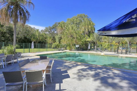 Reef Suite - St Kilda Accommodation 2