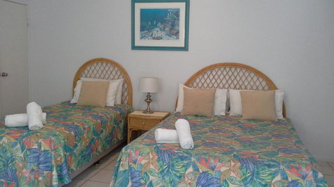 Reef Suite - St Kilda Accommodation 1