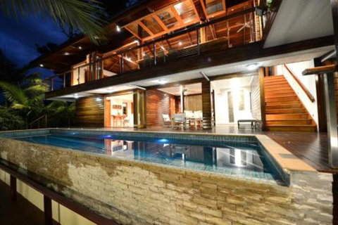 Stus Lookout - St Kilda Accommodation 3