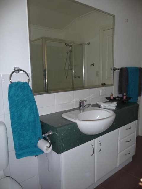 Shepp Central Apartment - St Kilda Accommodation 1