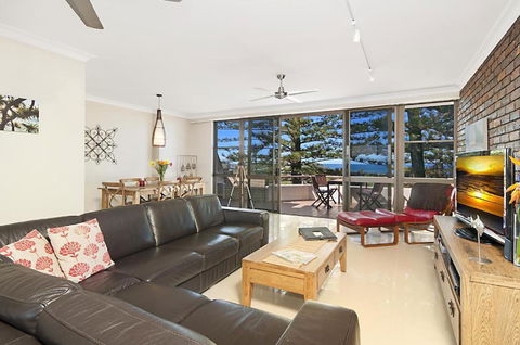 Pacific Tower Penthouse - St Kilda Accommodation 1