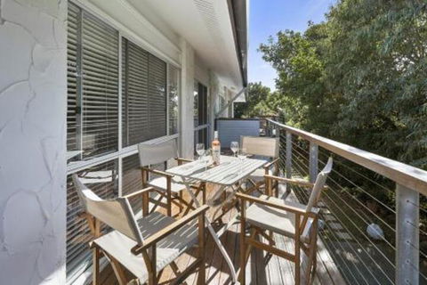 Los Nidos Unit 1 - St Kilda Accommodation 6