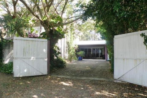 Bunya Seaside - St Kilda Accommodation 0