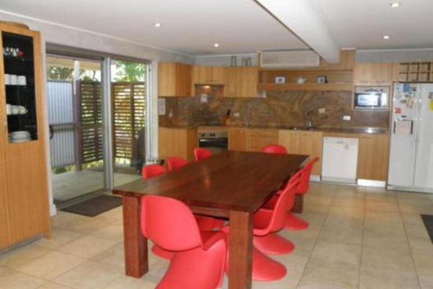 Bunya Seaside - St Kilda Accommodation 4