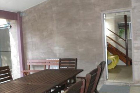 Bunya Seaside - St Kilda Accommodation 5