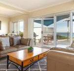 Mamorhomy beachfront spacious apartment