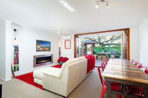 3 / 273 Weyba Road - St Kilda Accommodation 6