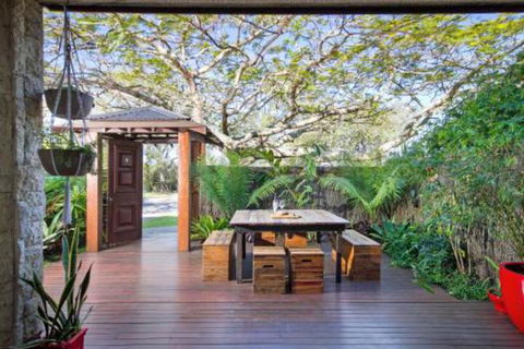 3 / 273 Weyba Road - St Kilda Accommodation 0