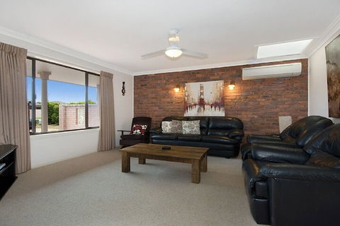 Alexander Palms - St Kilda Accommodation 1