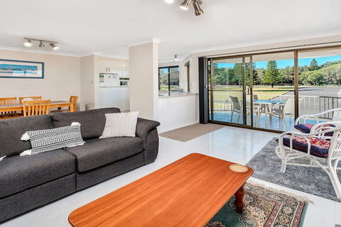 Beach Point East Ballina - St Kilda Accommodation 3