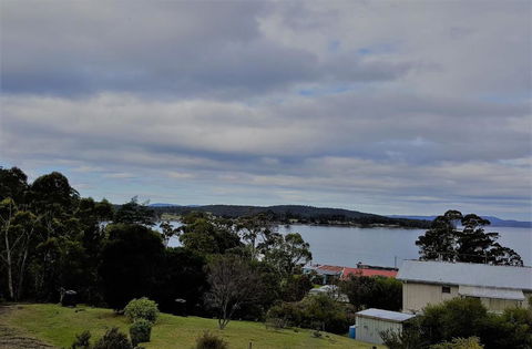 Seaview At Southport - St Kilda Accommodation 1