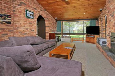 The Court 4 Lazy Dayz - St Kilda Accommodation 3