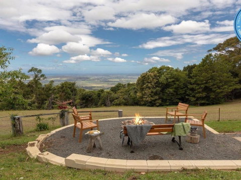 Captains Lookout Elevated Ocean Views Rural Stay - St Kilda Accommodation 5