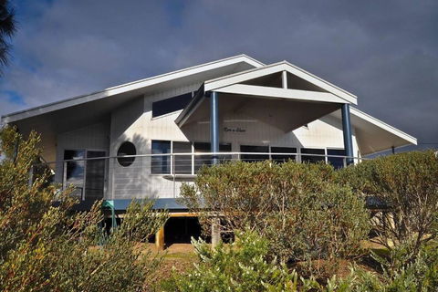 Rest A Shore Coffin Bay - St Kilda Accommodation 1