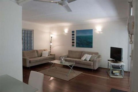 Absolute Beachfront Mooloolaba - St Kilda Accommodation 5