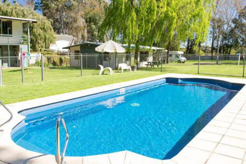 Kalganyi Holiday Park - St Kilda Accommodation 0