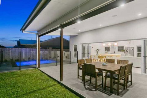 THE BEACH OASIS At 360 - St Kilda Accommodation 5