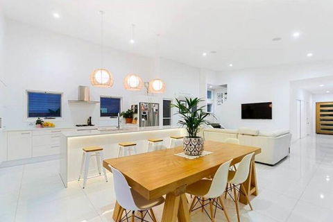 THE BEACH OASIS At 360 - St Kilda Accommodation 3