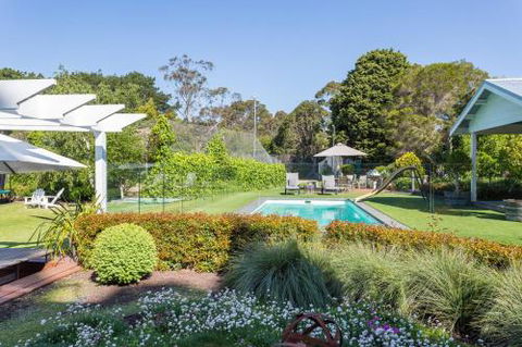 ALLAMBEA MOUNT ELIZA - St Kilda Accommodation 4