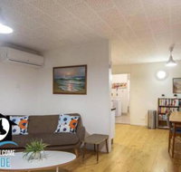 Retro Groovy Pad Pt Elliot - St Kilda Accommodation