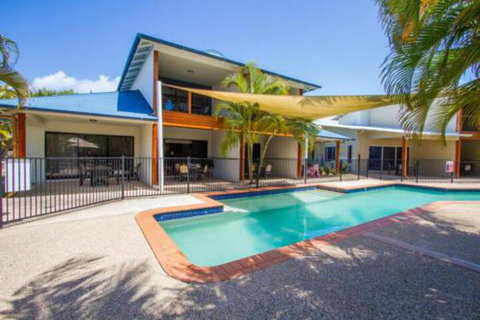 Edges 37 Beach Villa - St Kilda Accommodation 2