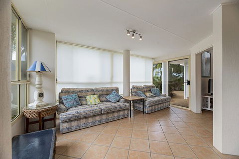 Fabulous Pet Friendly Family Home - 3 Carribean Court - St Kilda Accommodation 4