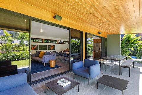 Aqua - At Funnel Bay - St Kilda Accommodation 1