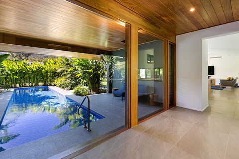 Aqua - At Funnel Bay - St Kilda Accommodation 2