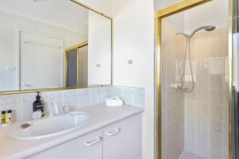 Macleay Street 23 Narrawallee - St Kilda Accommodation 6