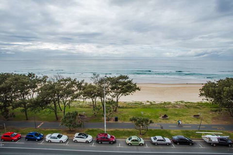 Suntower - St Kilda Accommodation 5