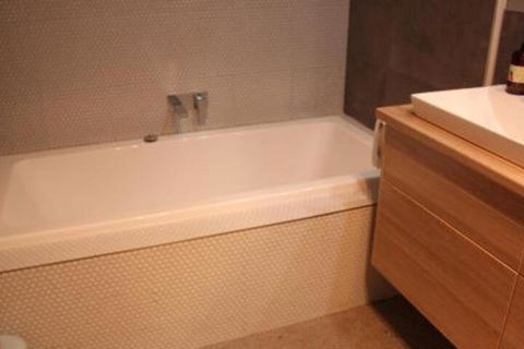 BEACHHOUSE BINALONG Luxury Waterfront Holiday House At Bay Of Fires - St Kilda Accommodation 2