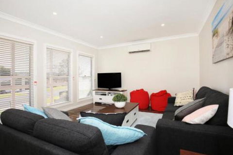 Fairways 10 Mins To Hyams Beach - St Kilda Accommodation 0