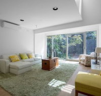 Comfy Holiday House With Poolrosanna - St Kilda Accommodation