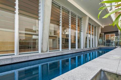 Contemporary & Central Sunshine Beach - St Kilda Accommodation 0