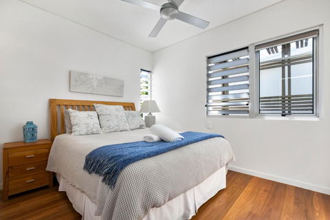 Contemporary & Central Sunshine Beach - St Kilda Accommodation 4