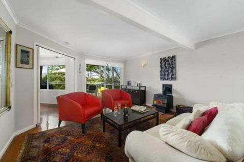 Jetty Hideaway - St Kilda Accommodation 0