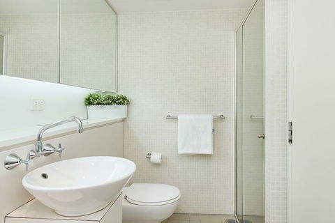 Barangaroo City View H329 - St Kilda Accommodation 3