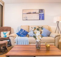 Modern 2bed2bath APT at Neutral Bayparkingwifi - St Kilda Accommodation