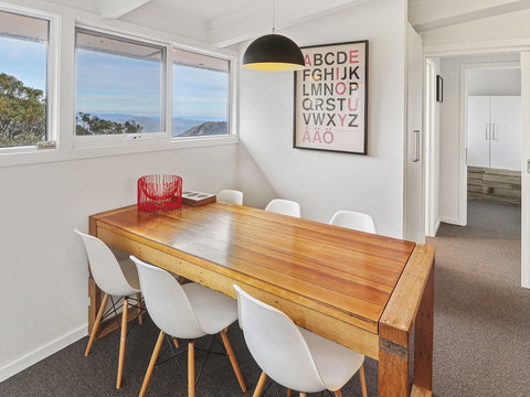 Ski View 4 - St Kilda Accommodation 1