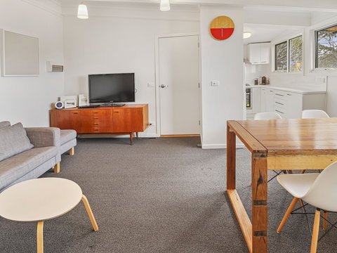 Ski View 4 - St Kilda Accommodation 4