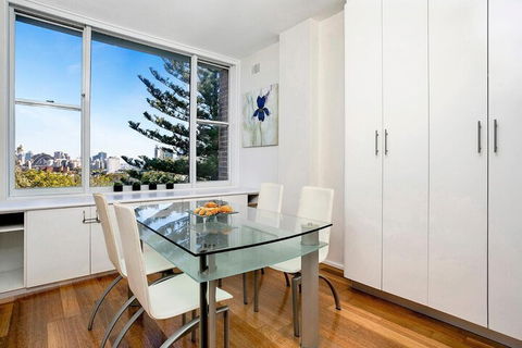 The Apartment Service BENT6 - St Kilda Accommodation 5