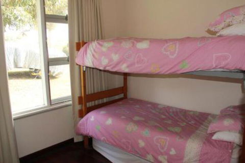 River Panorama Beach House - St Kilda Accommodation 2