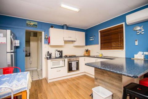The Gee Beach House - St Kilda Accommodation 6