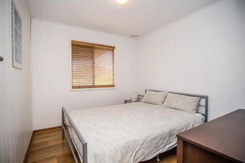 The Gee Beach House - St Kilda Accommodation 4