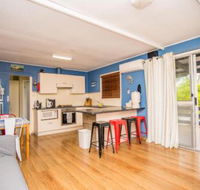 The Gee Beach House - St Kilda Accommodation
