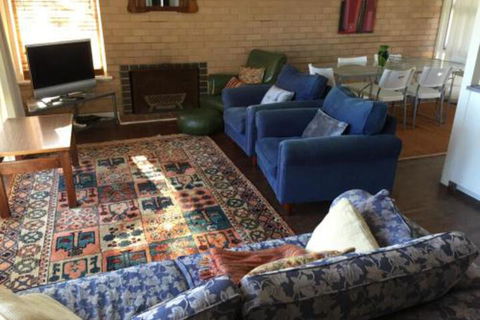 Sand N Sun Beach House - St Kilda Accommodation 0