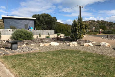 The Dunes Beach House - St Kilda Accommodation 2