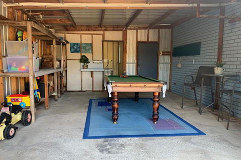 The Dunes Beach House - St Kilda Accommodation 7