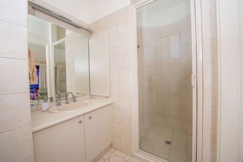 A Yachtsmans Rest Unit 4, 37 Victoria Parade - St Kilda Accommodation 0