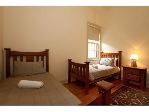 Fairholme Townhouse - St Kilda Accommodation 1